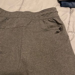 American Eagle Joggers